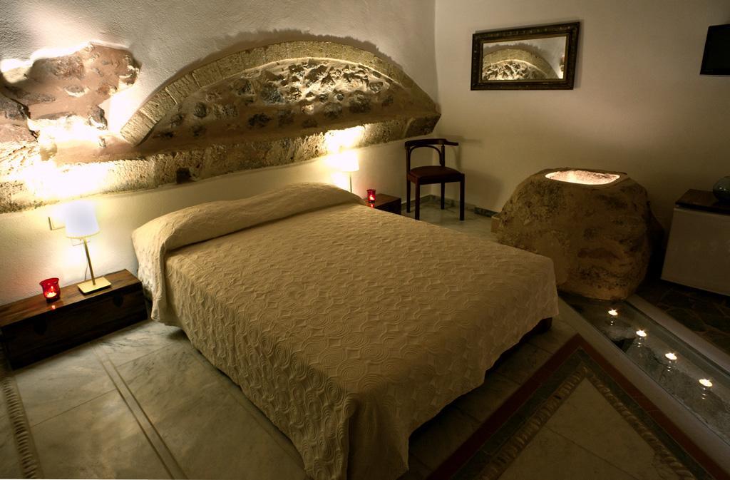 Theophano Art Hotel Monemvasía Екстериор снимка